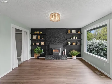 11508 Finnegans Way Oregon City OR 97045