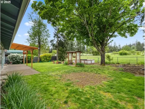 11508 Finnegans Way Oregon City OR 97045