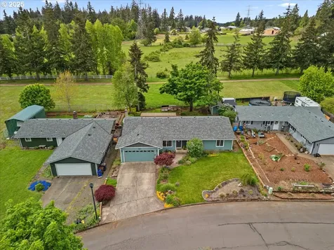 11508 Finnegans Way Oregon City OR 97045