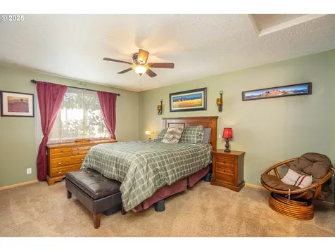 515 Spruce Court Creswell OR 97426
