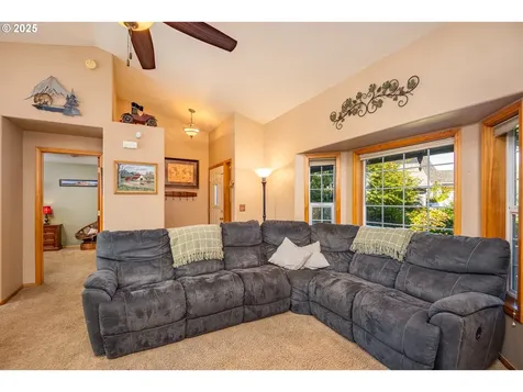 515 Spruce Court Creswell OR 97426