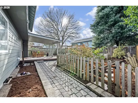 4150 Berrywood Drive Eugene OR 97404