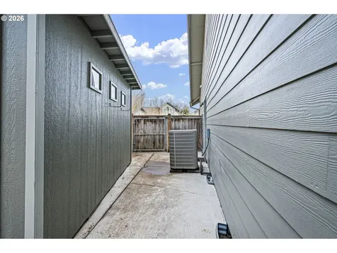 4150 Berrywood Drive Eugene OR 97404