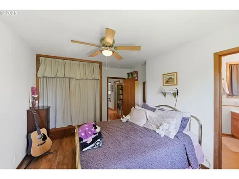 93748 Bay Park Lane Coos Bay OR 97420