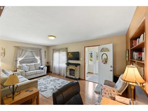 93748 Bay Park Lane Coos Bay OR 97420