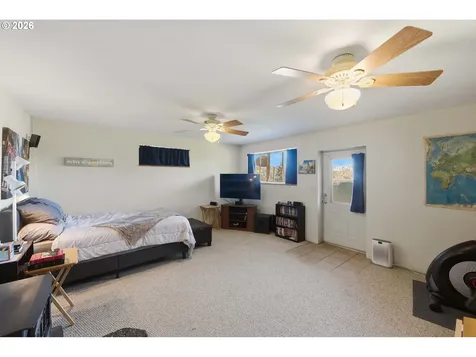 93748 Bay Park Lane Coos Bay OR 97420