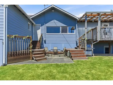 93748 Bay Park Lane Coos Bay OR 97420