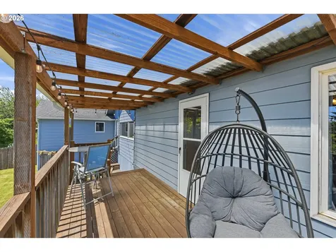 93748 Bay Park Lane Coos Bay OR 97420