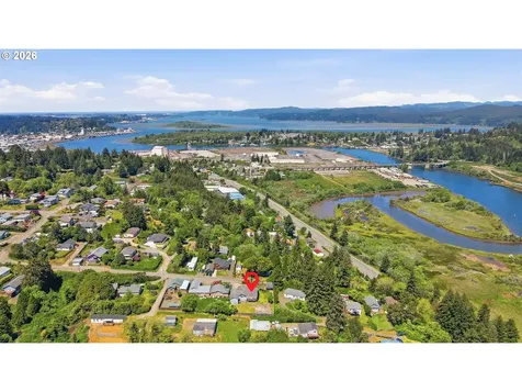93748 Bay Park Lane Coos Bay OR 97420