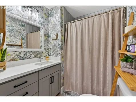 3935 NE Brogden Street Hillsboro OR 97124