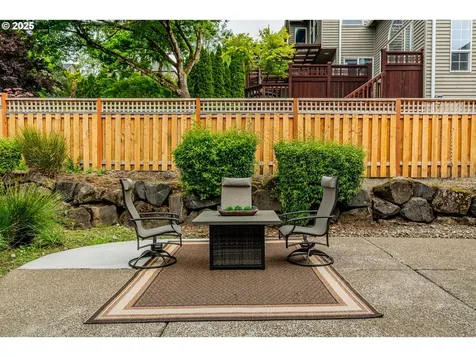 10541 SW Naeve Street Portland OR 97224