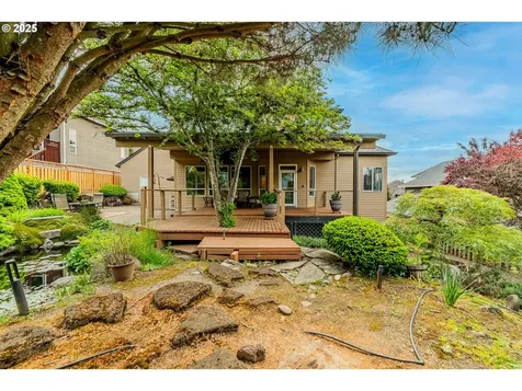 10541 SW Naeve Street Portland OR 97224