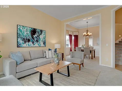 10541 SW Naeve Street Portland OR 97224