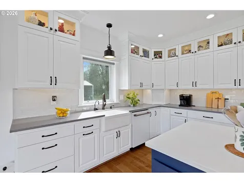 29315 NE Putnam Road Newberg OR 97132