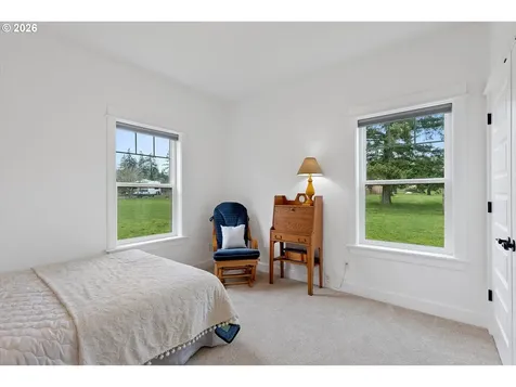 29315 NE Putnam Road Newberg OR 97132