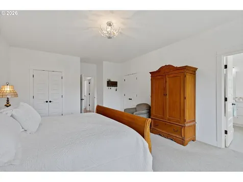 29315 NE Putnam Road Newberg OR 97132