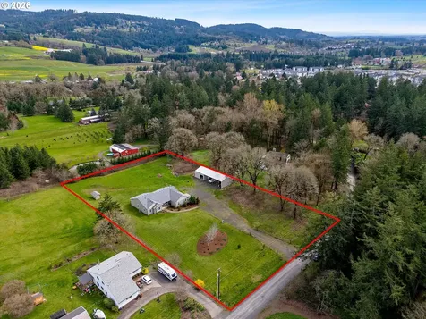 29315 NE Putnam Road Newberg OR 97132