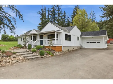 5801 NE Abbey Road Carlton OR 97111