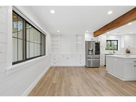 5801 NE Abbey Road Carlton OR 97111