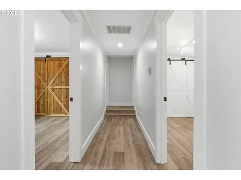 5801 NE Abbey Road Carlton OR 97111