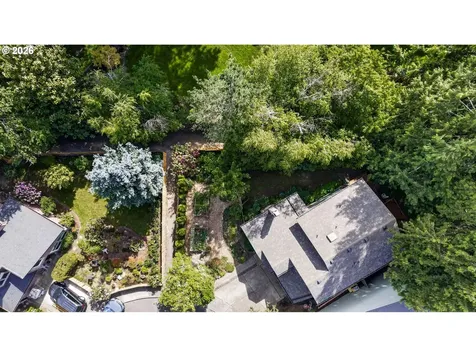 8250 SW Colony Creek Court Portland OR 97224