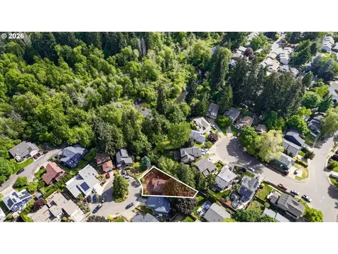 8250 SW Colony Creek Court Portland OR 97224