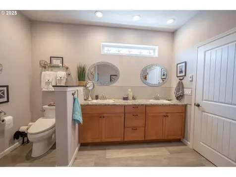 2686 Cedar Loop Drive Bandon OR 97411