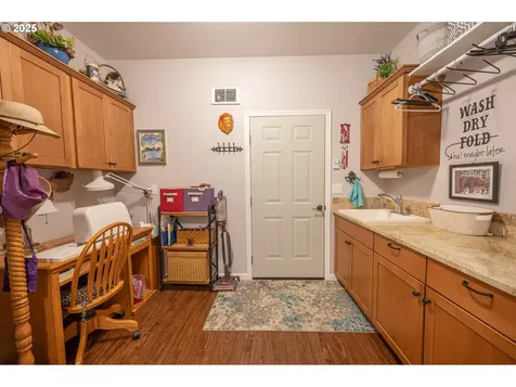 2686 Cedar Loop Drive Bandon OR 97411