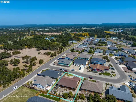 2686 Cedar Loop Drive Bandon OR 97411