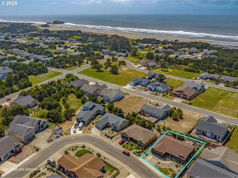 2686 Cedar Loop Drive Bandon OR 97411