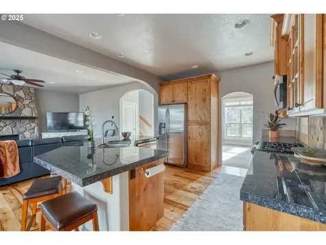 20654 Boulderfield Avenue Bend OR 97701