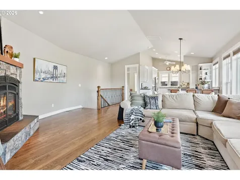 135 Middlecrest Road Lake Oswego OR 97034