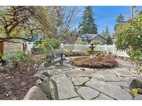 135 Middlecrest Road Lake Oswego OR 97034