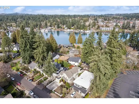 135 Middlecrest Road Lake Oswego OR 97034