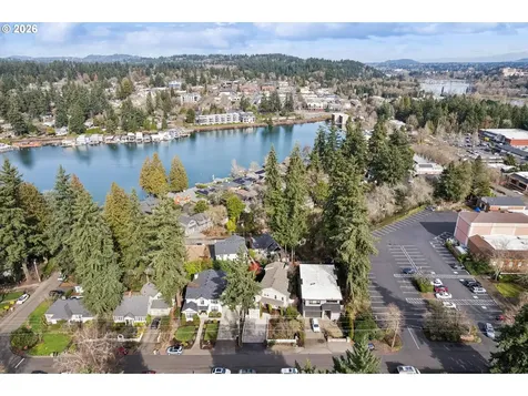 135 Middlecrest Road Lake Oswego OR 97034