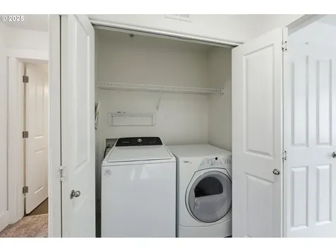 724 NW 118th Avenue Portland OR 97229