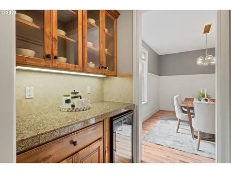 11390 NW Valros Lane Portland OR 97229