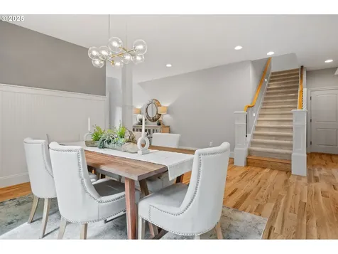 11390 NW Valros Lane Portland OR 97229