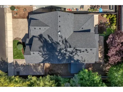 11390 NW Valros Lane Portland OR 97229