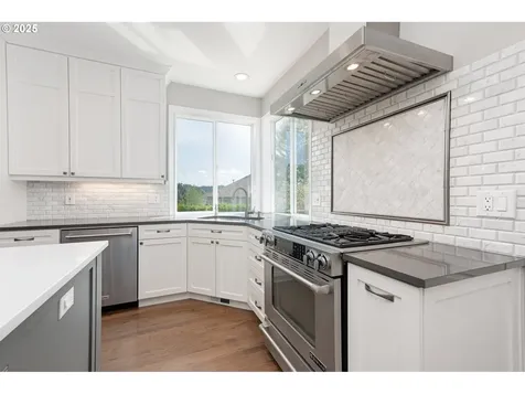 14580 SE Shasta Lane Happy Valley OR 97086