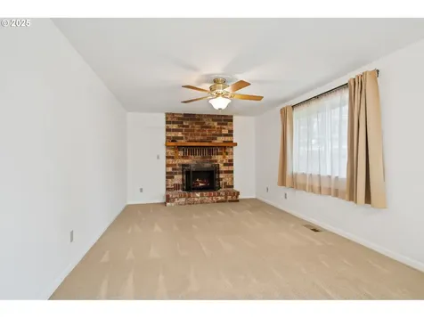 3057 SE Bridgeside Way Hillsboro OR 97123