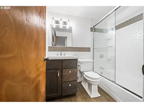 3057 SE Bridgeside Way Hillsboro OR 97123