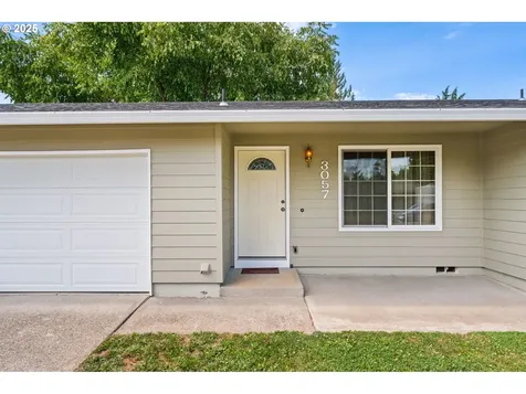 3057 SE Bridgeside Way Hillsboro OR 97123