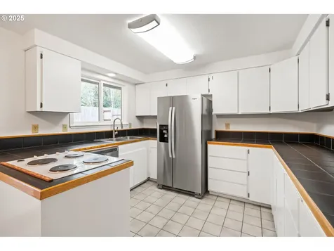 3057 SE Bridgeside Way Hillsboro OR 97123