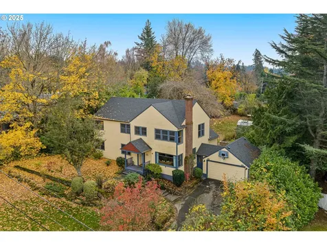 5960 SW Brugger Street Portland OR 97219