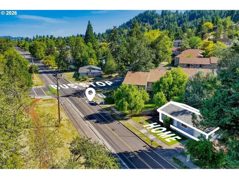 4095 E Amazon Drive E Eugene OR 97405