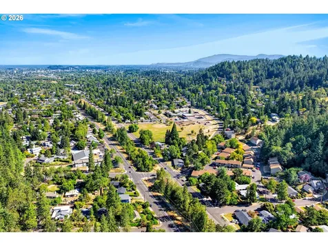 4095 E Amazon Drive E Eugene OR 97405