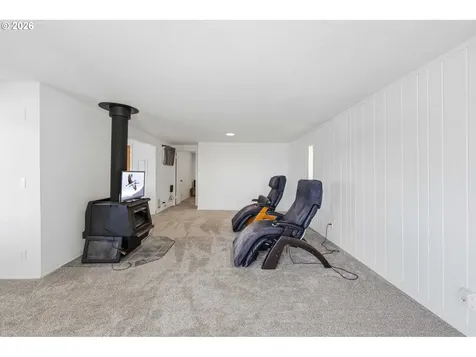 93712 Mallard Lane North Bend OR 97459