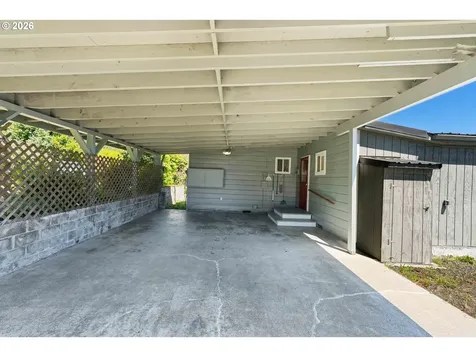 93712 Mallard Lane North Bend OR 97459