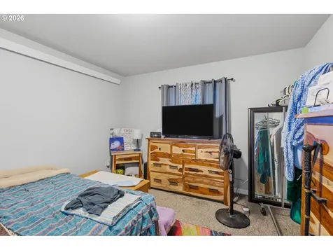 1907 Willow Street Sweet Home OR 97386